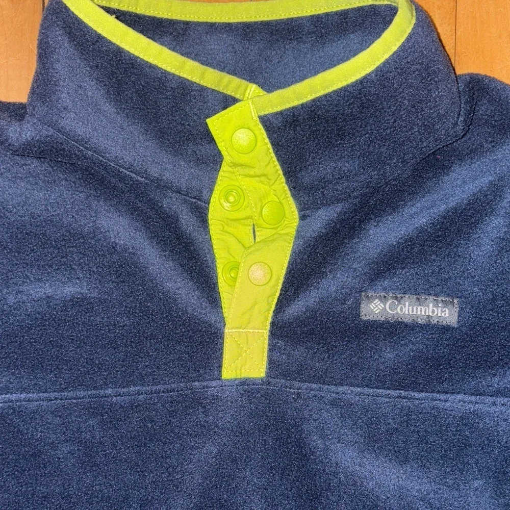 Columbia Kids Dark Blue Fleece with Neon Green Trim